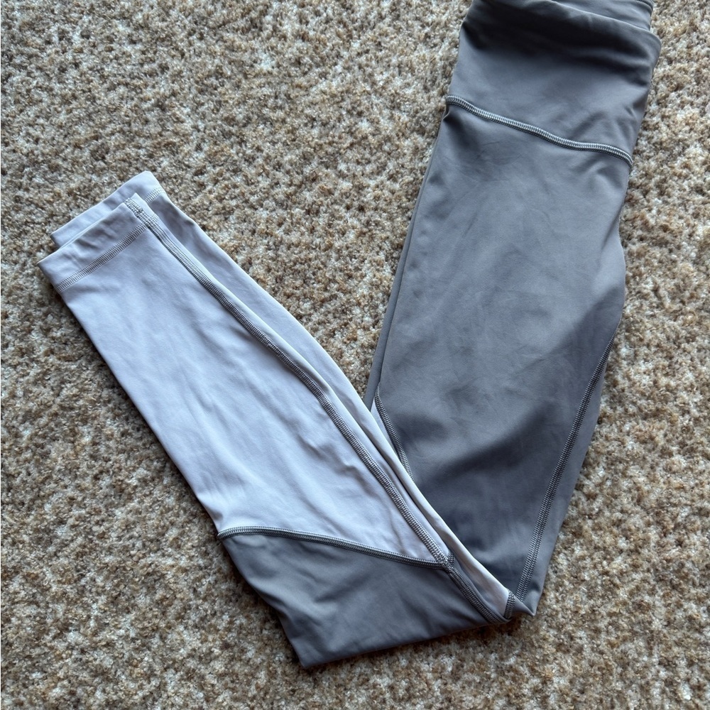 Lululemon Speed Wunder Tight Asym Half Moon Light Chrome Size 4.. 28”